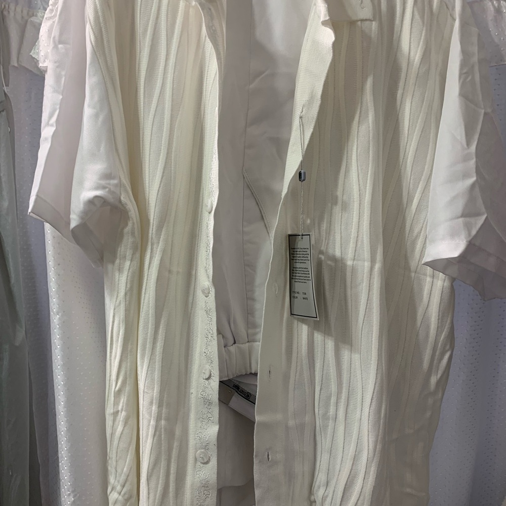 Stacy Adams Cream Button-Up suit